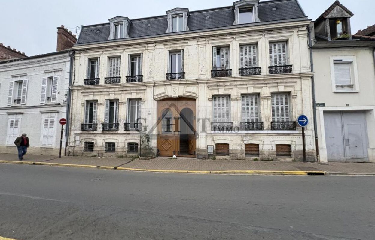 immeuble  pièces 359 m2 à vendre à La Ferté-Gaucher (77320)