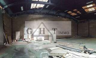 Local industriel  330 m² à louer à Saint-Germain-lès-Arpajon (91180)