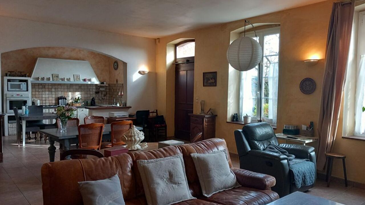 maison 5 pièces 165 m2 à vendre à Saint-Julien-Molhesabate (43220)