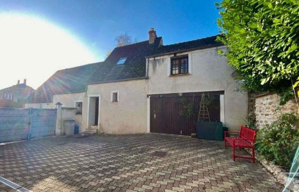 maison 4 pièces 100 m2 à vendre à Varennes-Jarcy (91480)