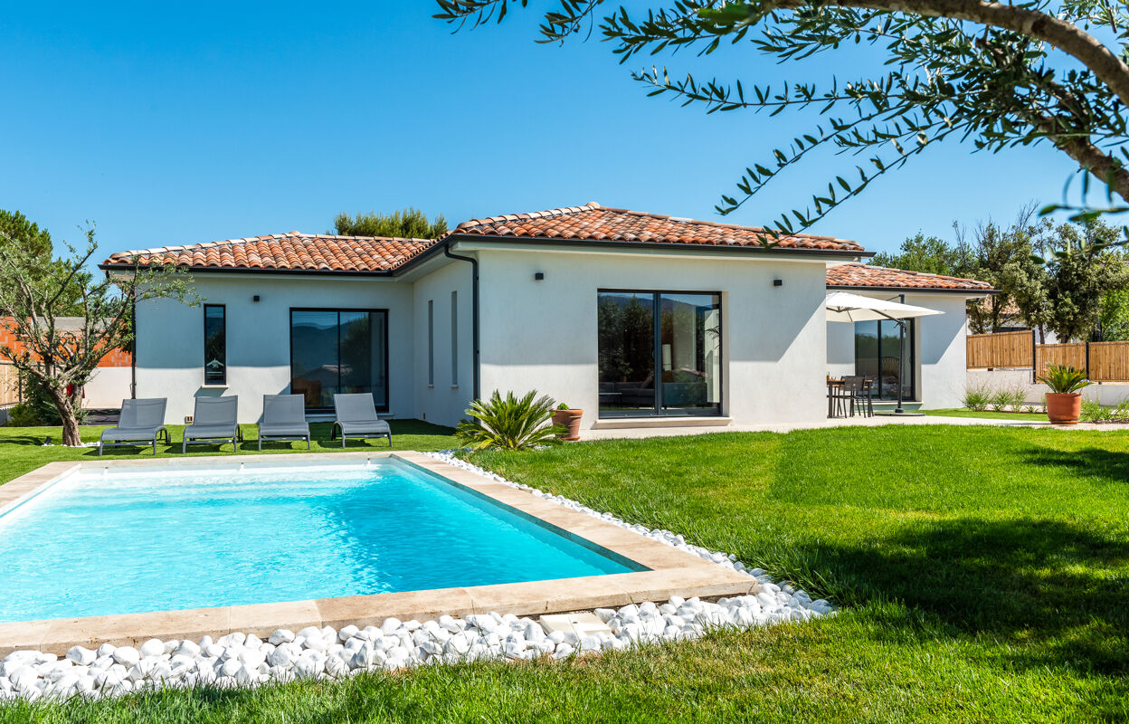 maison 4 pièces  m2 à vendre à Pierrefeu-du-Var (83390)