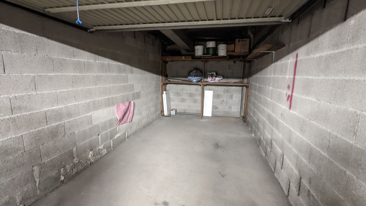 garage  pièces 16 m2 à vendre à Chenôve (21300)