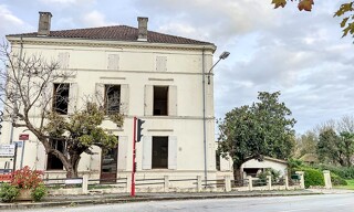 Maison 10 Pièces 240 m² à vendre à Dausse (47140)