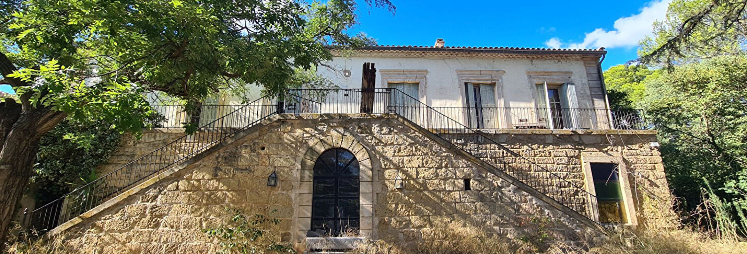 Maison 10 Pièces 400 m² à vendre à Beauvoisin (30640)