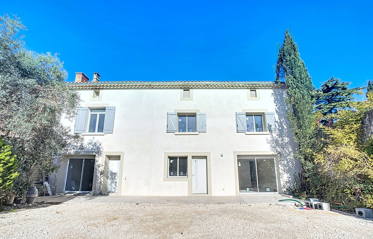 maison 4 pièces 86 m2 à vendre à Saint-Saturnin-Lès-Avignon (84450)