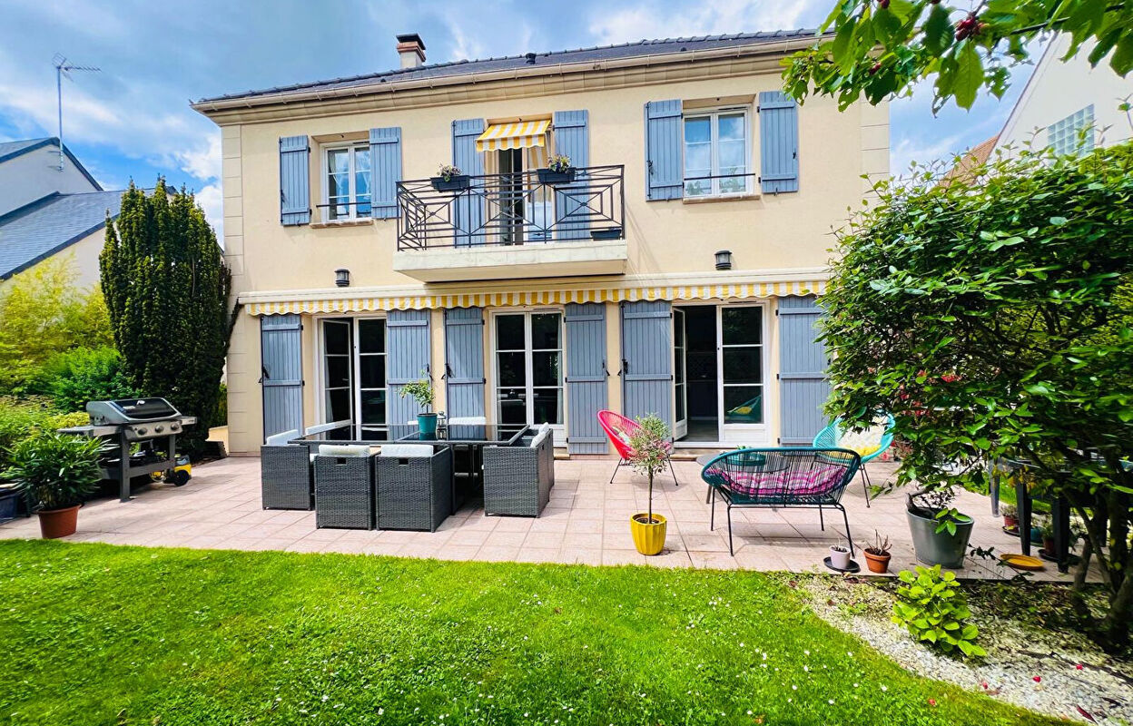 maison 7 pièces 137 m2 à vendre à Montesson (78360)