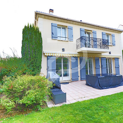 Maison 7 pièces 137 m²