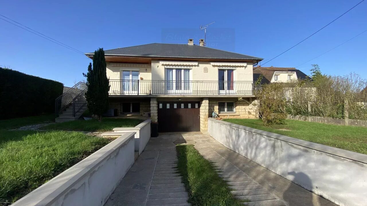 maison 5 pièces 94 m2 à vendre à Château-Renard (45220)