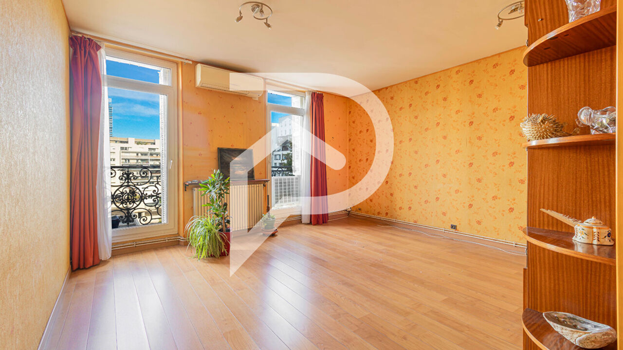 appartement 3 pièces 83 m2 à vendre à Marseille 2 (13002)