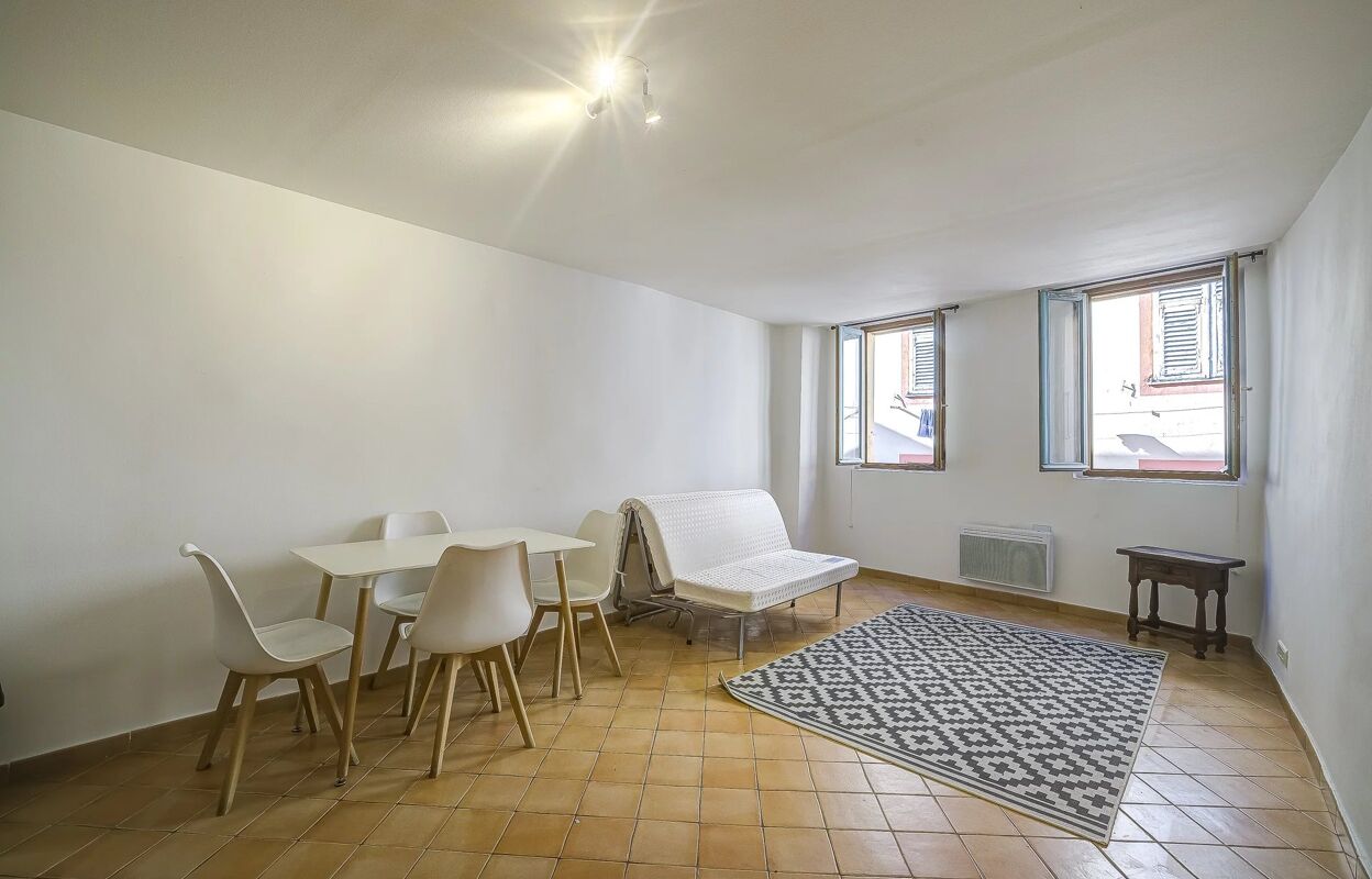 immeuble  pièces 176 m2 à vendre à Nice (06300)