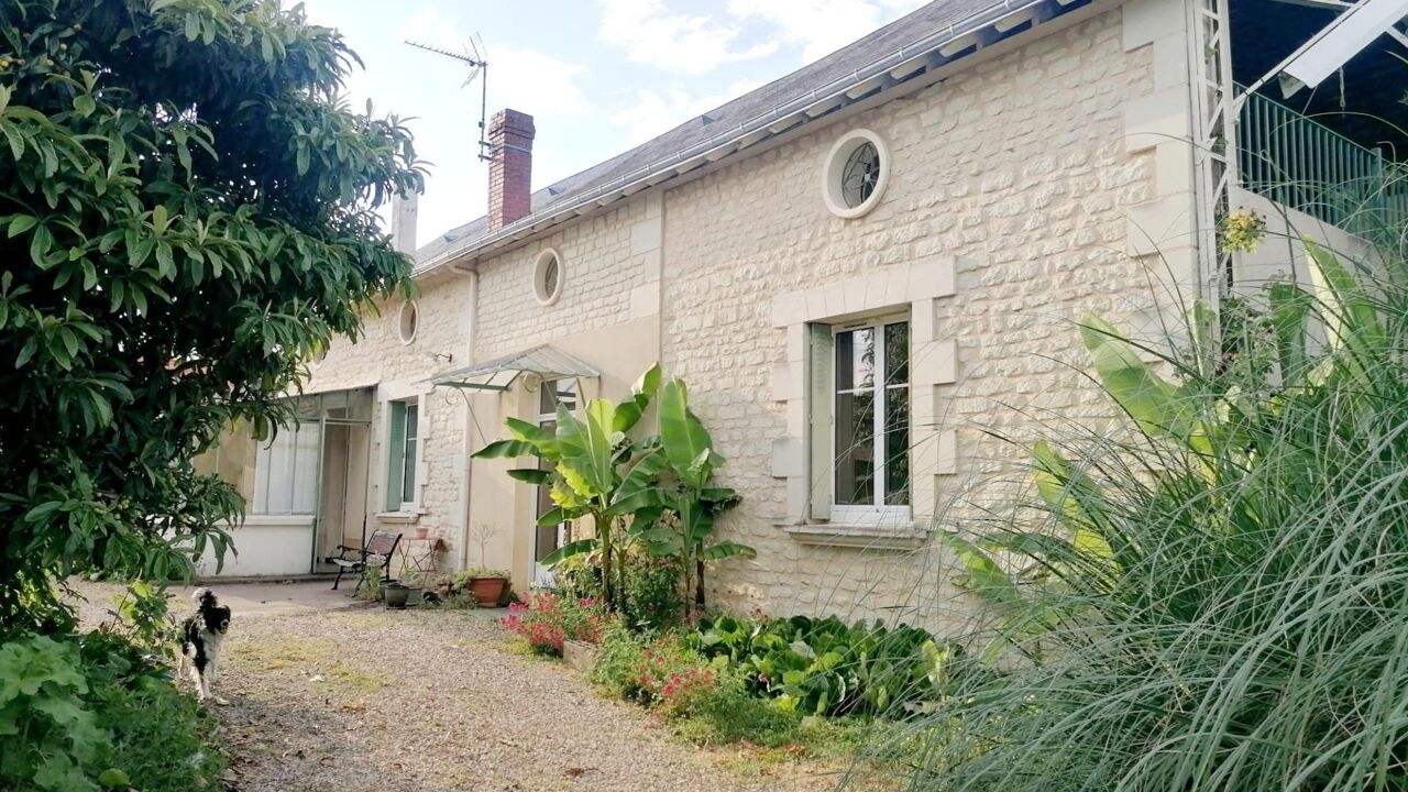 maison 5 pièces 152 m2 à vendre à Naintré (86530)