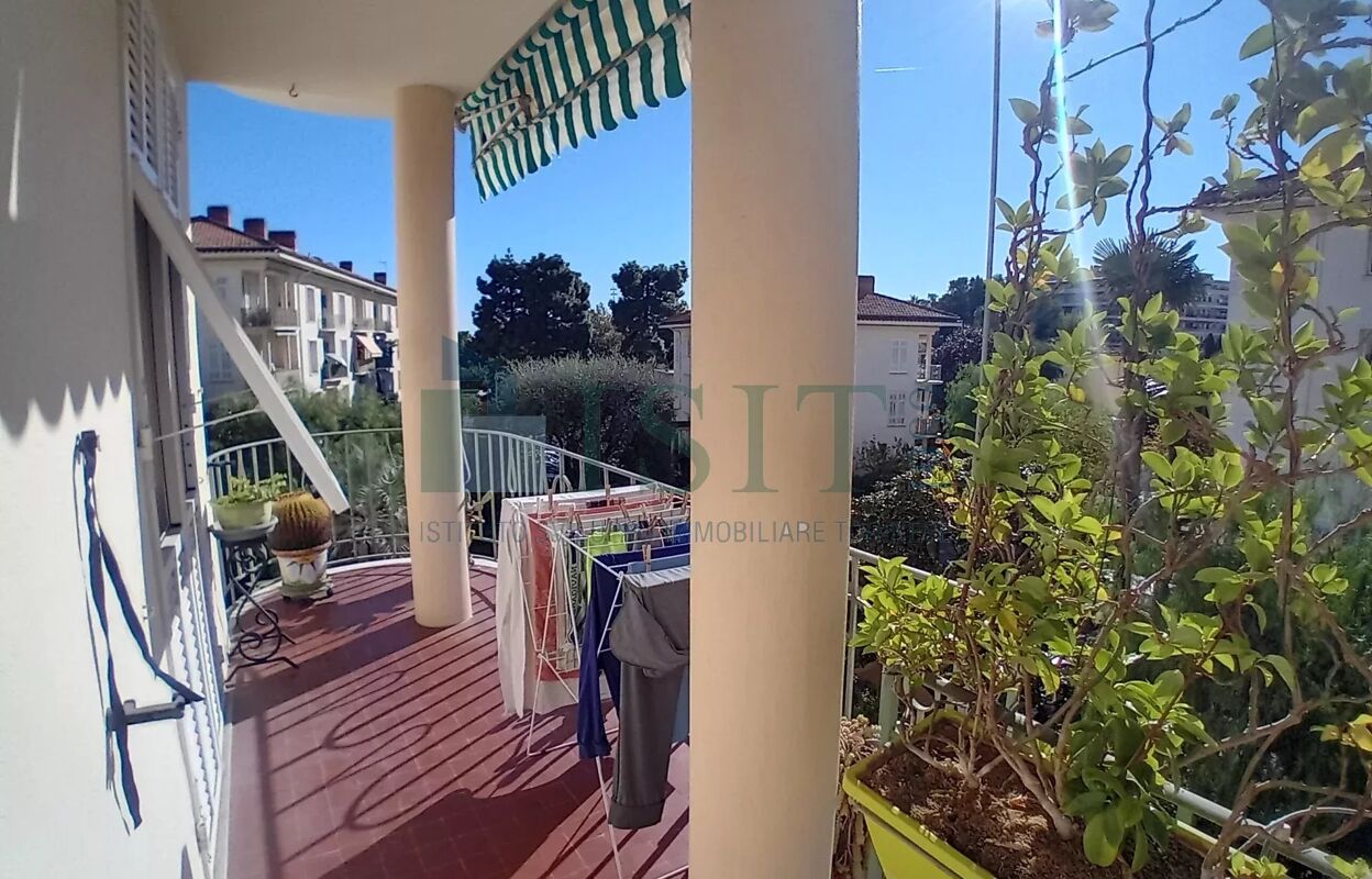 appartement 3 pièces 73 m2 à vendre à Nice (06200)