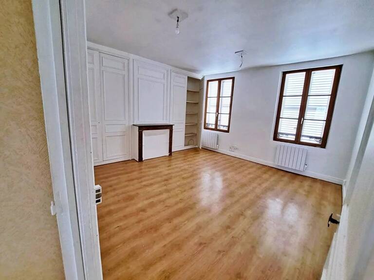 A LOUER IVRY LA BATAILLE 2 pieces 54 m² — photo 1