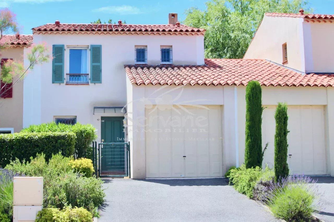 Villa / Maison 4 pièces  à vendre Roquebrune-sur-Argens 83520