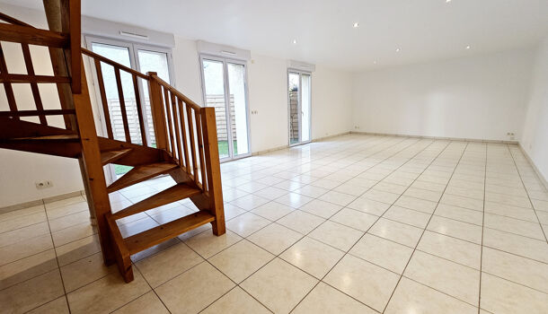 Villa / Maison 6 pièces  à vendre Pontfaverger-Moronvilliers 51490