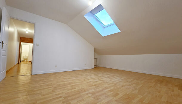 Villa / Maison 6 pièces  à vendre Pontfaverger-Moronvilliers 51490