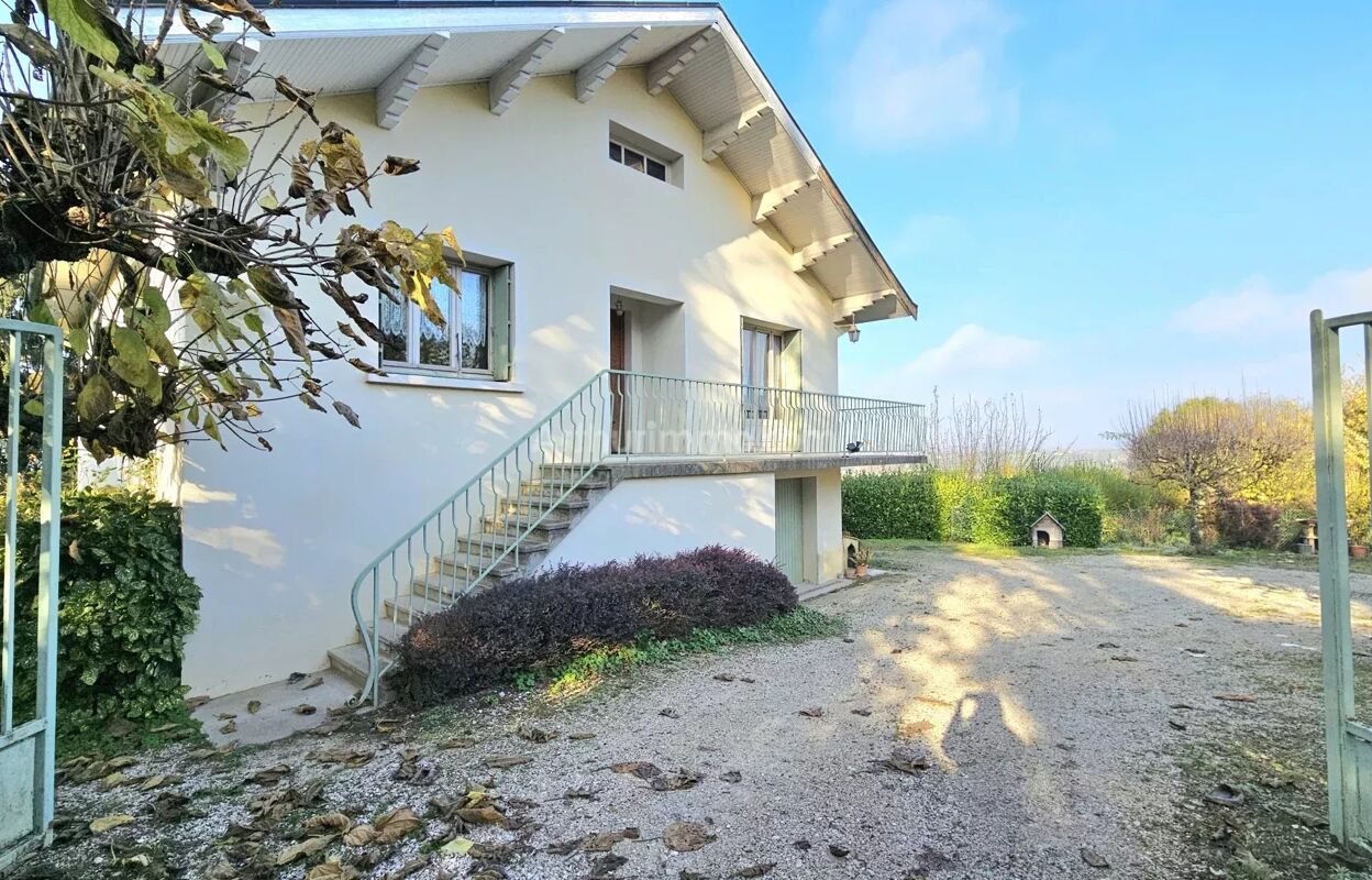 maison 5 pièces 113 m2 à vendre à Les Avenières Veyrins-Thuellin (38630)