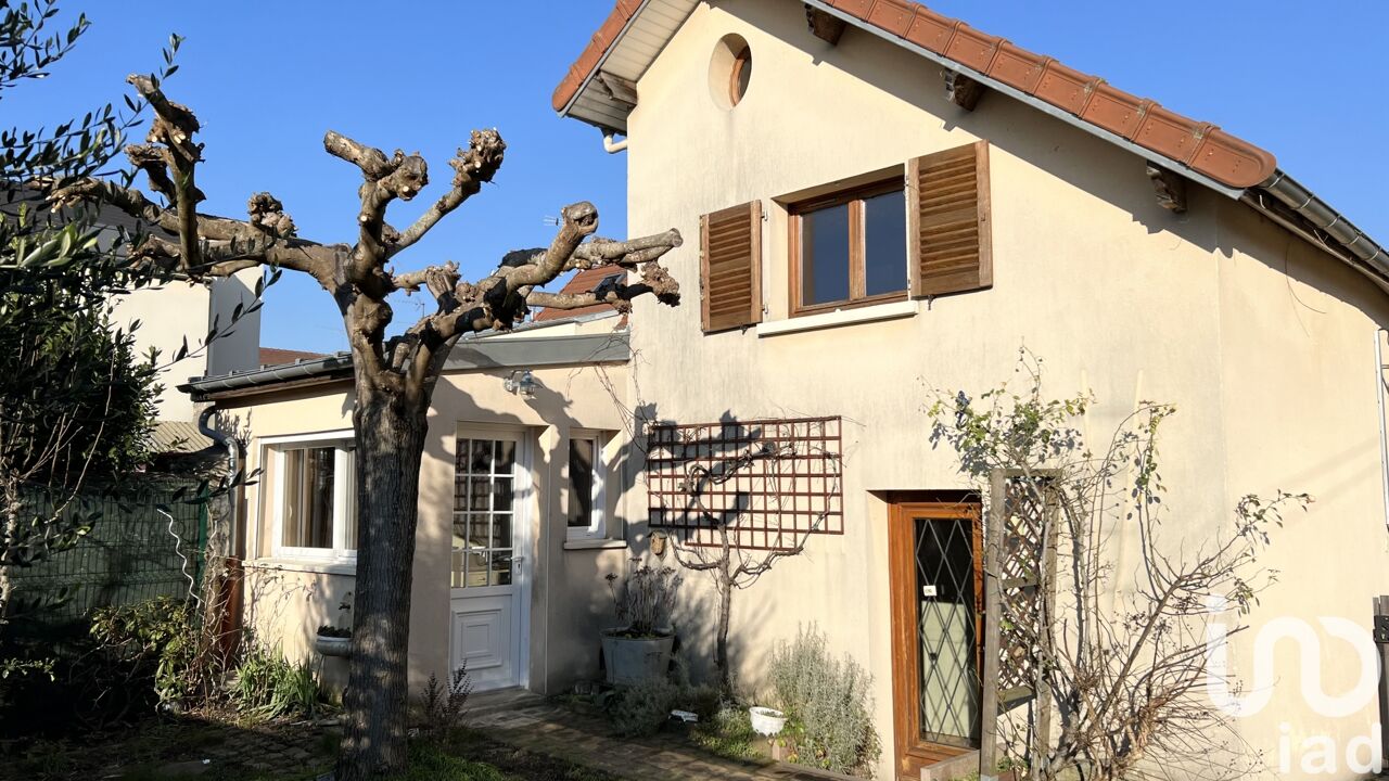 maison 4 pièces 74 m2 à vendre à Claye-Souilly (77410)