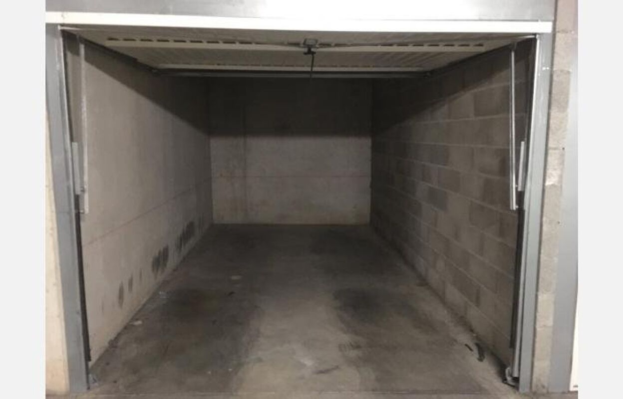 garage  pièces 12 m2 à vendre à Angers (49100)