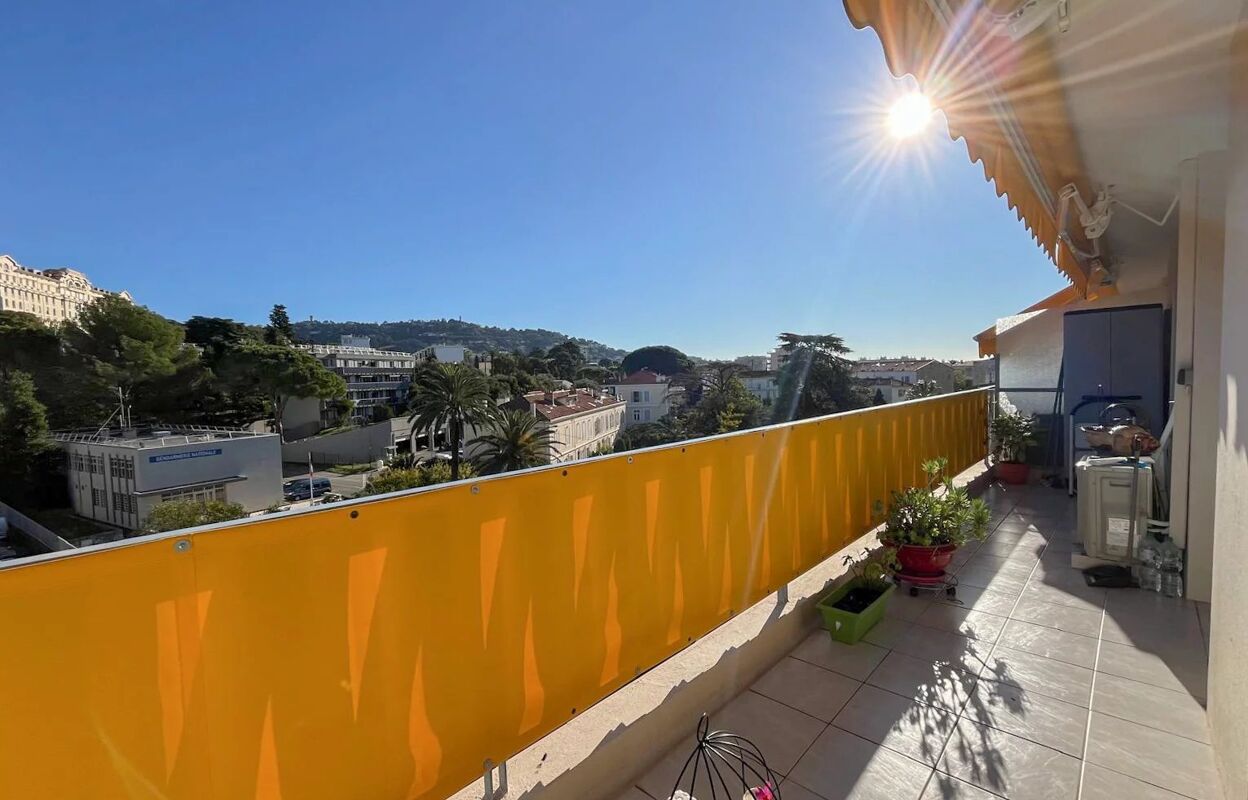 appartement 2 pièces 49 m2 à vendre à Cannes (06400)