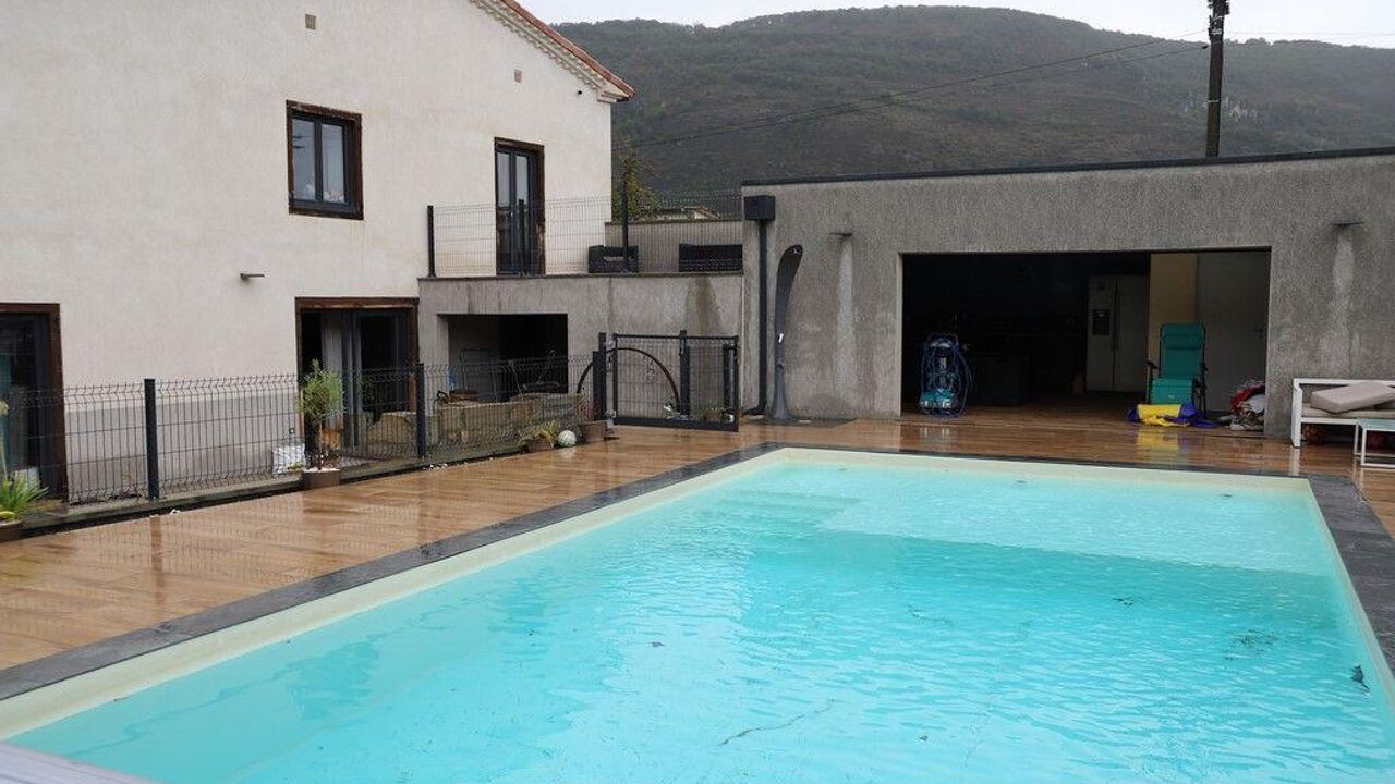 maison 9 pièces 290 m2 à vendre à Foix (09000)