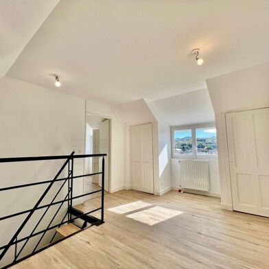 Maison 7 pièces 175 m²