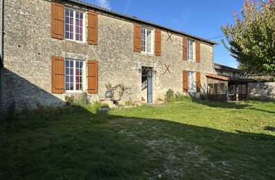 maison 8 pièces 210 m2 à vendre à Poursac (16700)