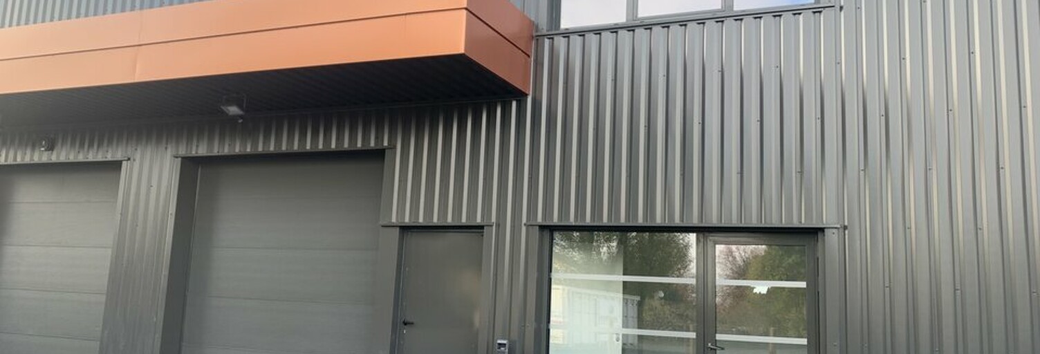 Commerce  220 m² à louer à Gleizé (69400)