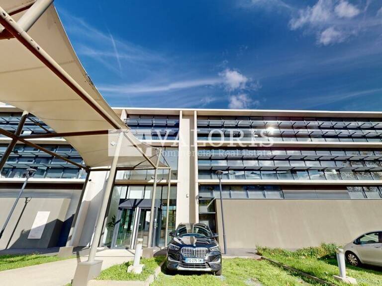 BUREAUX à LOUER — photo 1