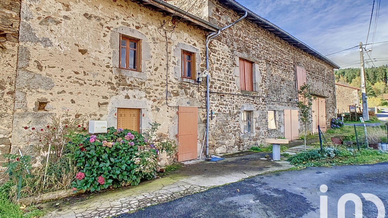 maison 6 pièces 130 m2 à vendre à Saint-Amant-Roche-Savine (63890)