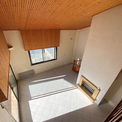 Appartement 4 pièces 247850 €