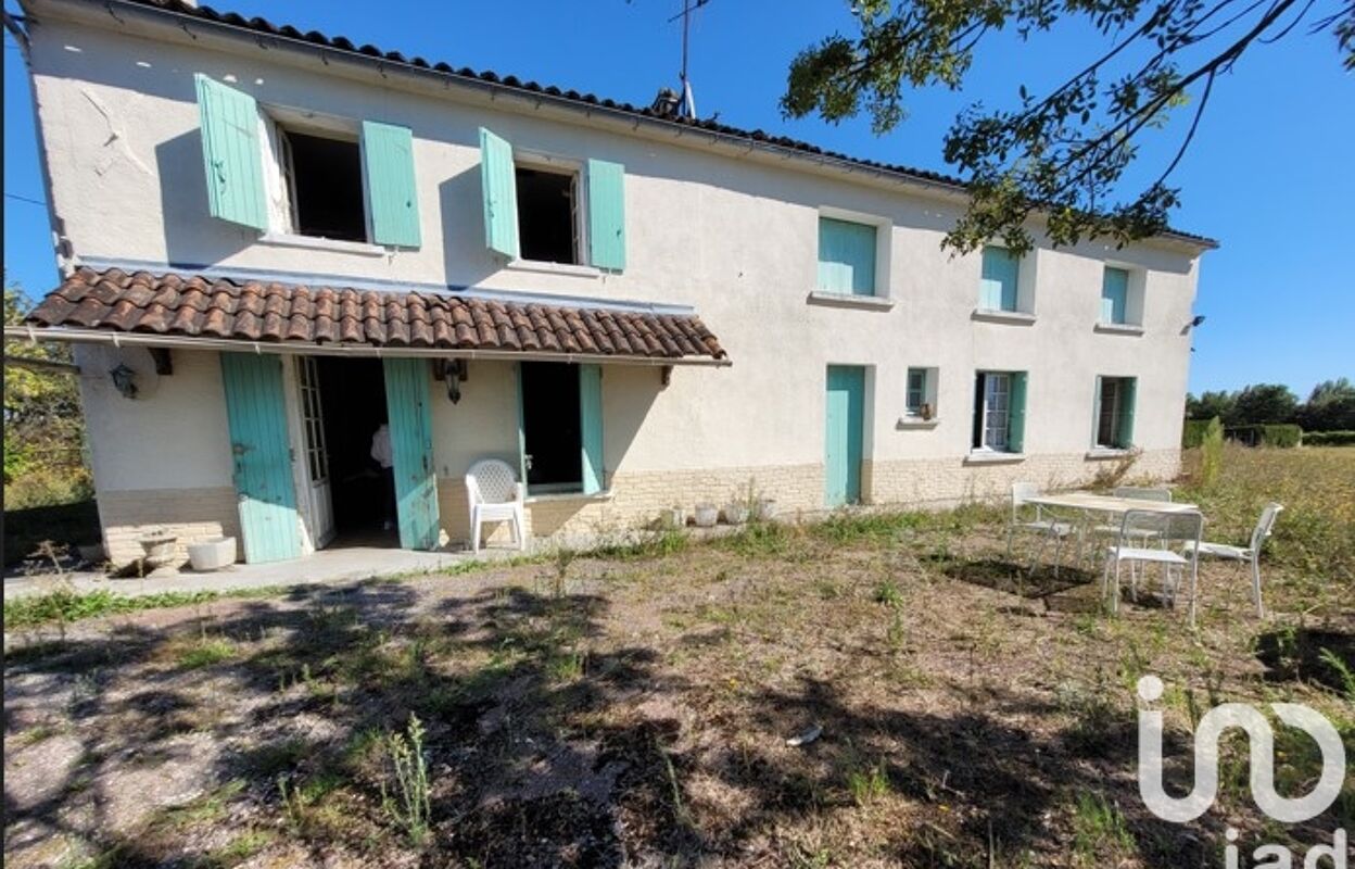 maison 4 pièces 104 m2 à vendre à Nercillac (16200)