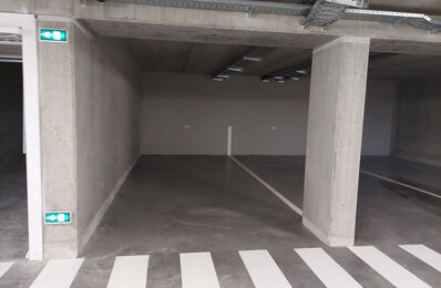 garage  pièces  m2 à louer à Chambéry (73000)