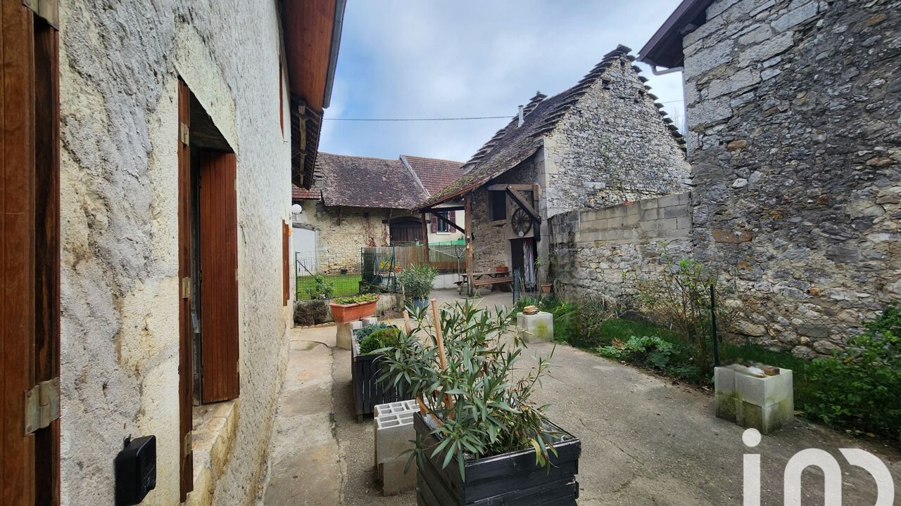 maison 5 pièces 136 m2 à vendre à Colomieu (01300)