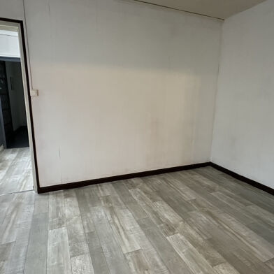 Maison 3 pièces 90000 €