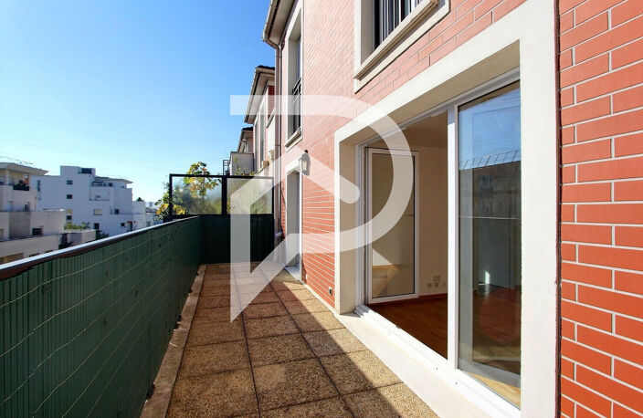 VILLENEUVE LA GARENNE - QUARTIER APOLLONIA - DUPLEX DE 5 PIEC... — photo 4