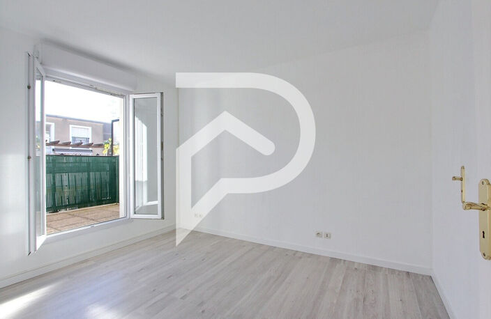 VILLENEUVE LA GARENNE - QUARTIER APOLLONIA - DUPLEX DE 5 PIEC... — photo 5