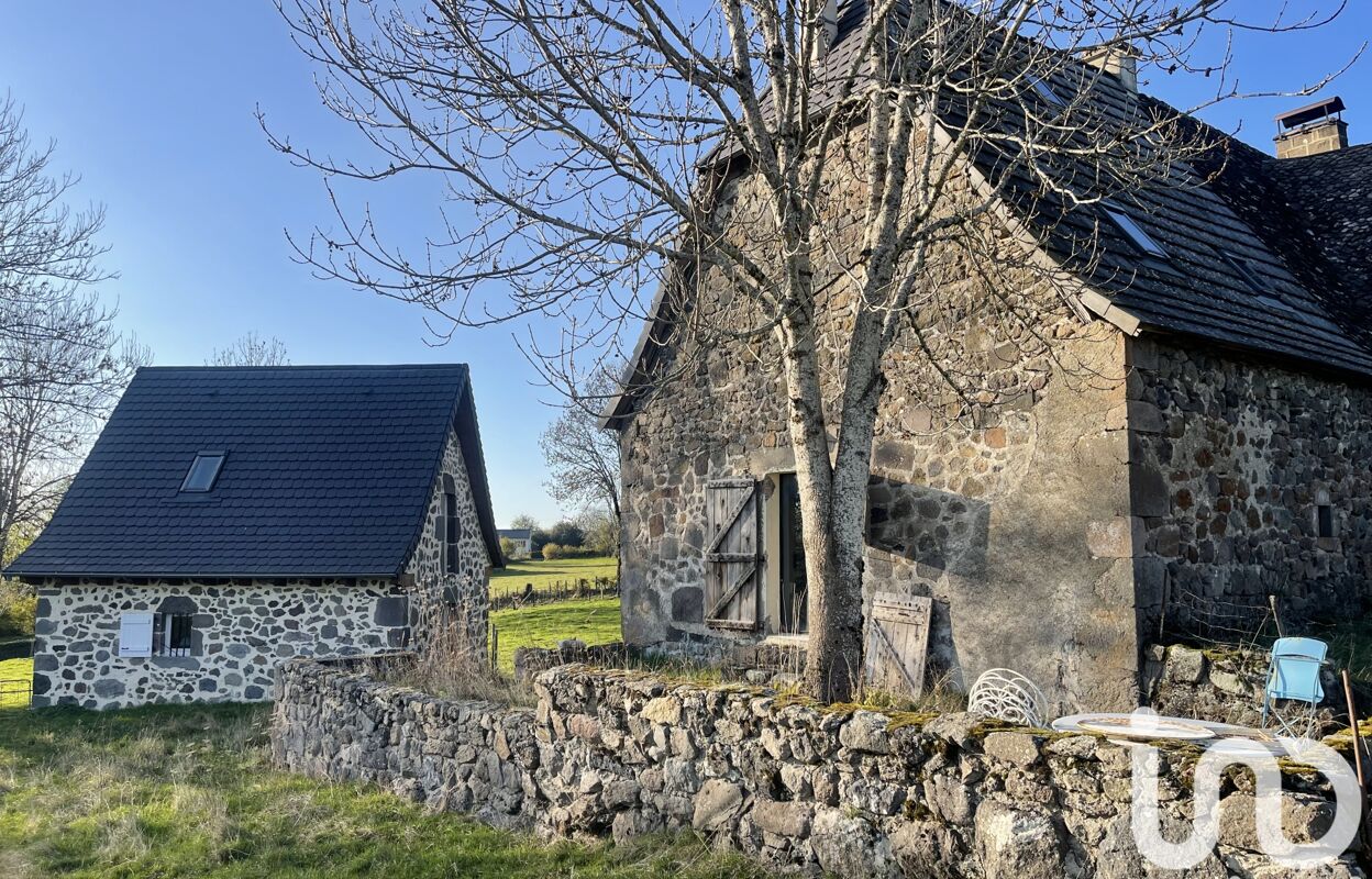 maison 5 pièces 110 m2 à vendre à Saint-Cernin (15310)