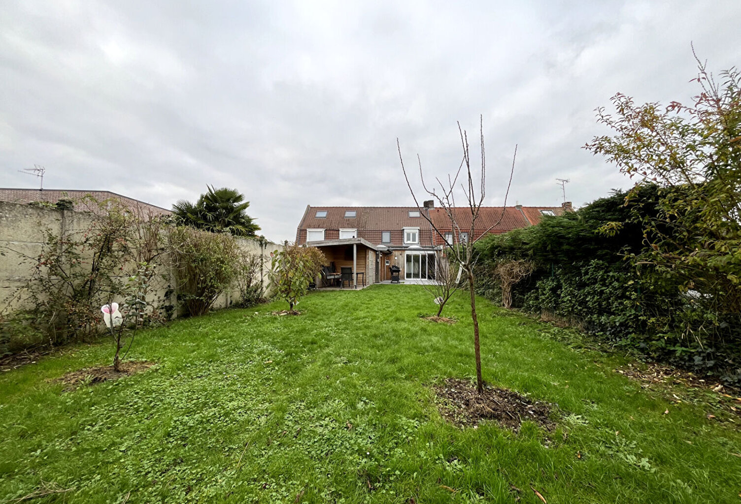 LARGE FLAMANDE - 121 M2 - TOUFFLERS - 3 CHAMBRES - BUREAU - J... — photo 1