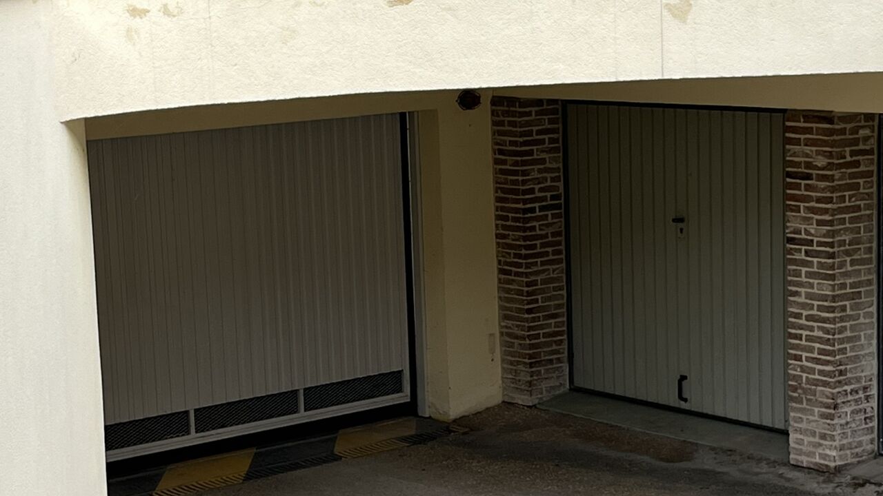 garage  pièces 12 m2 à vendre à Massy (91300)