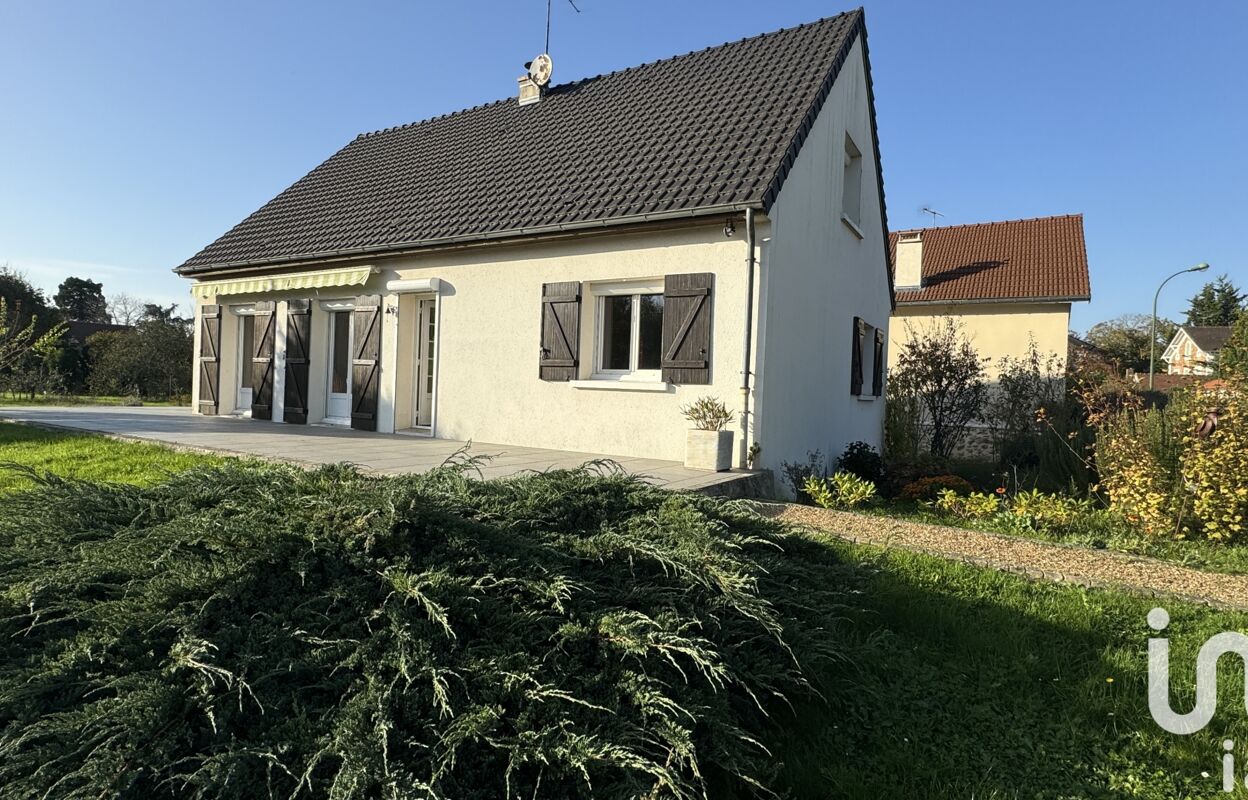 maison 5 pièces 131 m2 à vendre à Vaux-le-Pénil (77000)