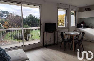 location appartement 980 € CC /mois à proximité de L'Haÿ-les-Roses (94240)