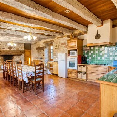 Maison 10 pièces 369000 €