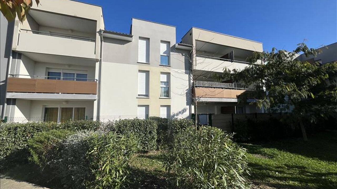 appartement 2 pièces 46 m2 à vendre à Castelginest (31780)