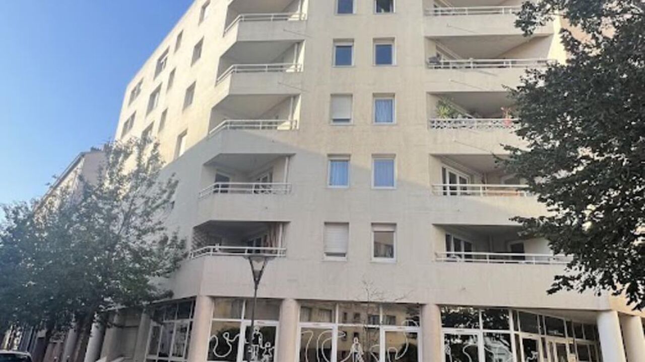 appartement 2 pièces 51 m2 à vendre à Villeurbanne (69100)