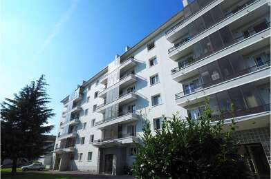 Appartement 3 pièces 1220 €