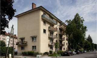 Garage   m² à louer à Annecy (74000)