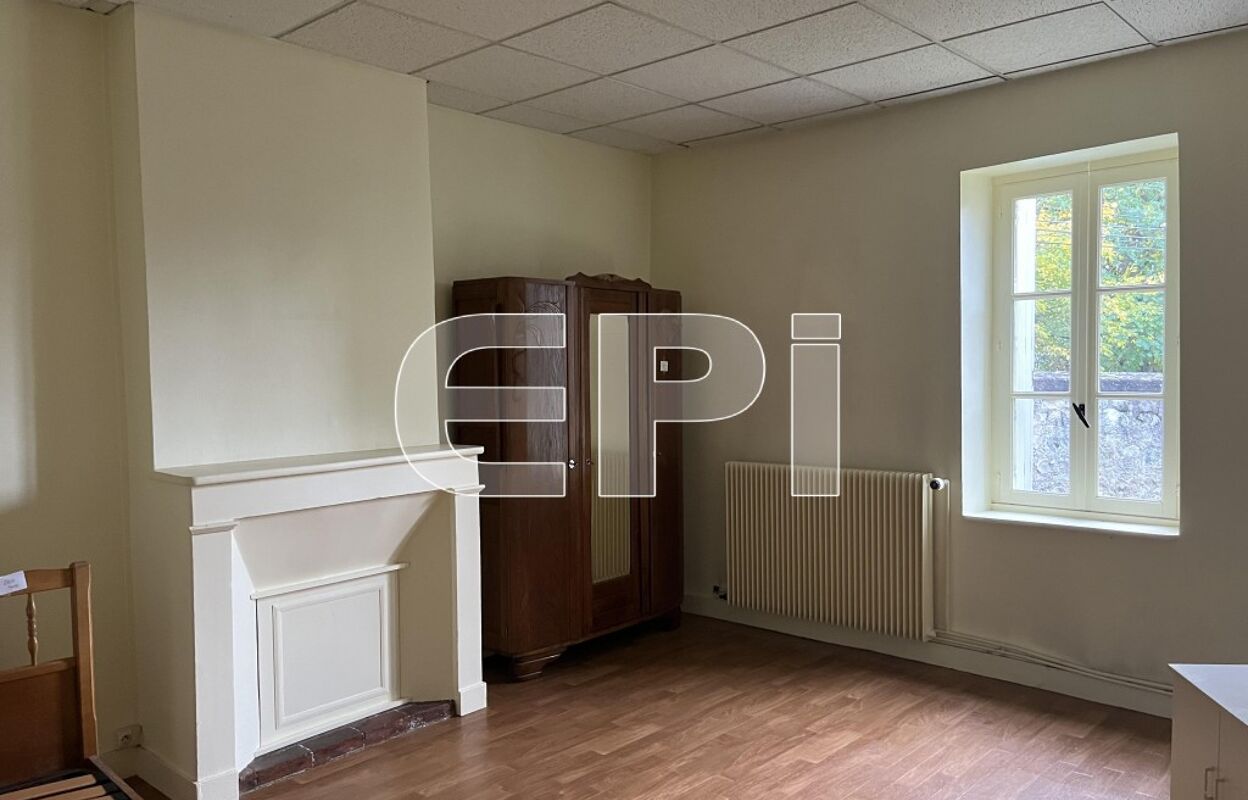 maison 8 pièces 200 m2 à vendre à Distré (49400)