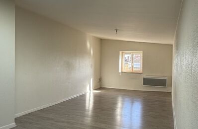 location appartement 410 € CC /mois à proximité de Tournon-sur-Rhône (07300)