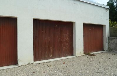 garage  pièces 15 m2 à louer à Romans-sur-Isère (26100)